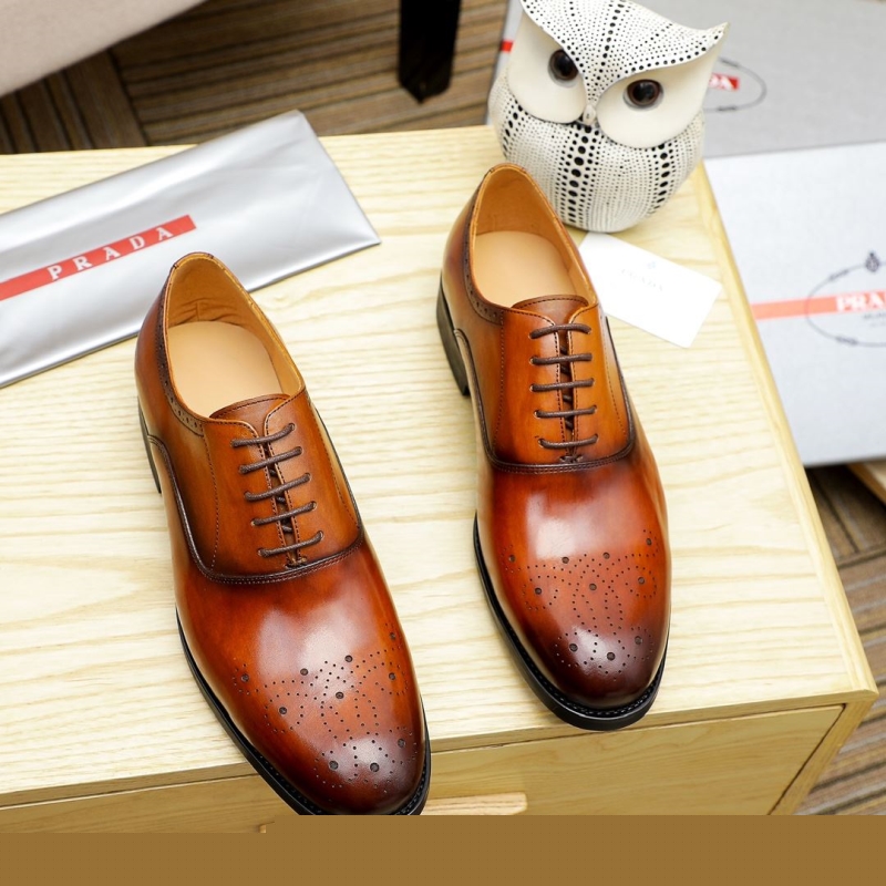 Pra*a leather shoes